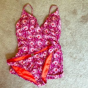 Old Navy Maternity Tankini
